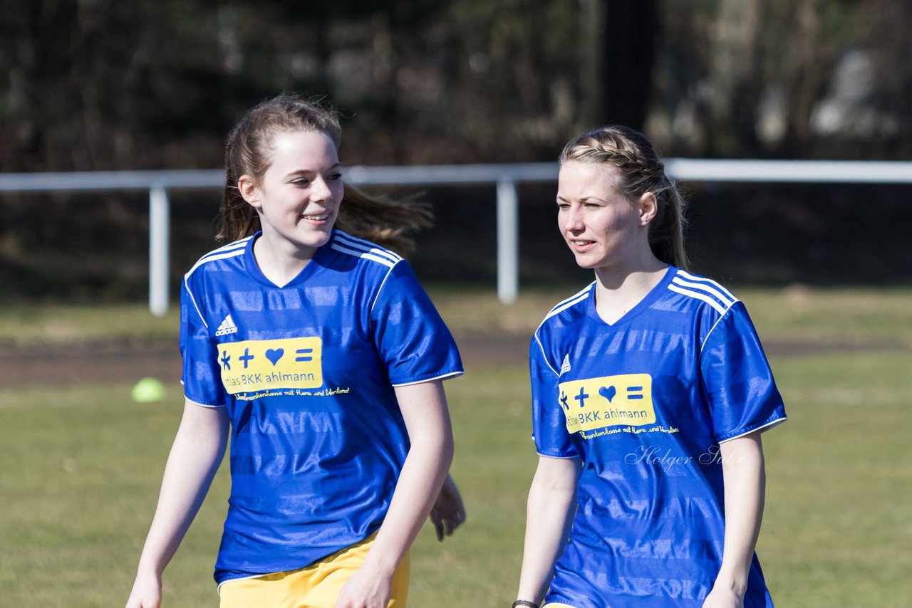 Bild 92 - Frauen TV Trappenkamp - TSV Gnutz : Ergebnis: 0:5